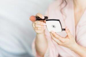 化粧品の偽物を見分ける方法は？